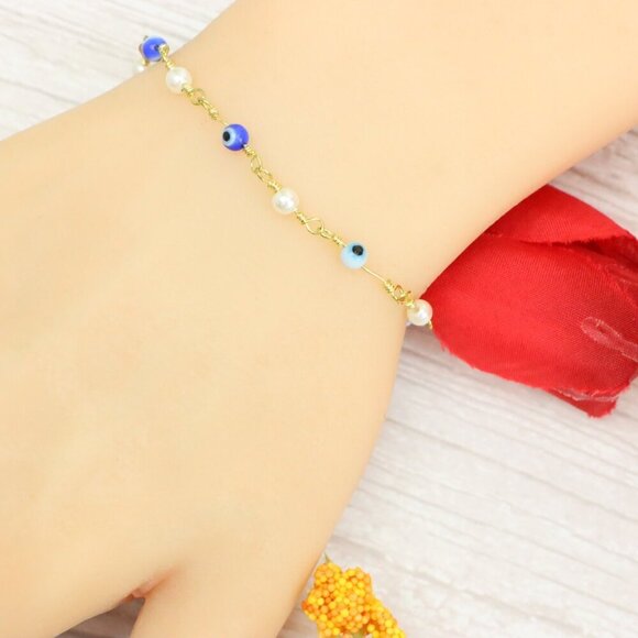 "Trendy Handmade Bracelet – A Thoughtful Gift for Girls & Women | UNVRC1380 - Picture 10 of 10